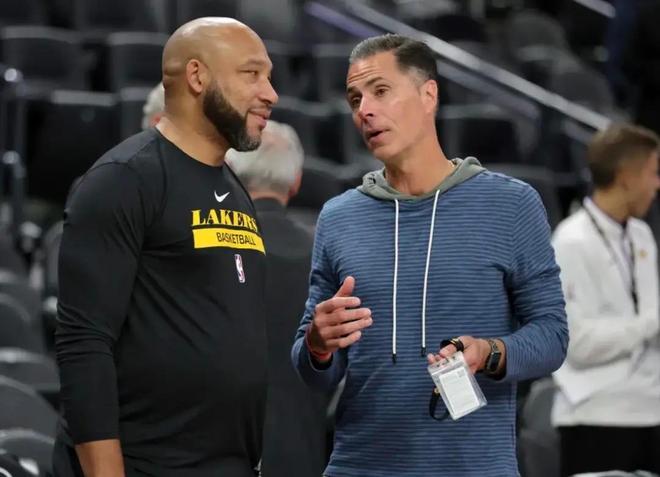 图片报总结科贝尔进步因素：训练精细化、调整站位、优化动作（《图片报》盘点科贝尔提升关键：精细化训练、站位调整、动作优化）