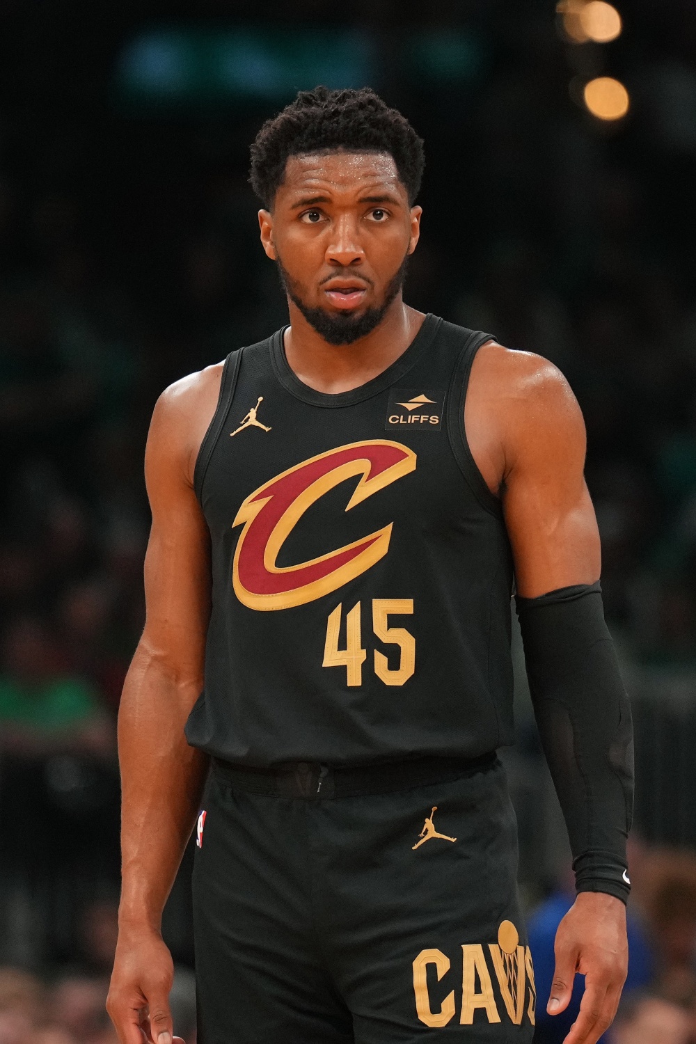 官方：因沙特国家队晋级，第10轮沙特联延期至明年2月进行（官方宣布因沙特队晋级，沙特联第10轮改期至明年2月）