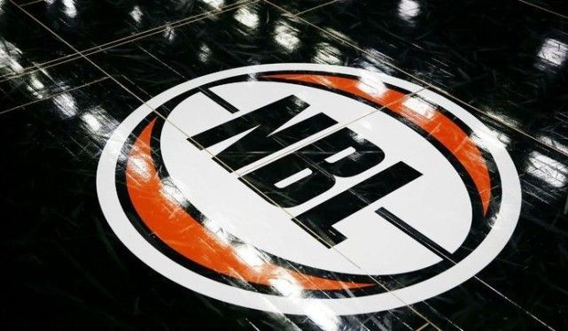 布里兰联主场迎战江原FC，双方均实力强劲，预计战成1：1或2：1。（布里兰联主场迎江原FC，强强对决看好1：1或2：1）