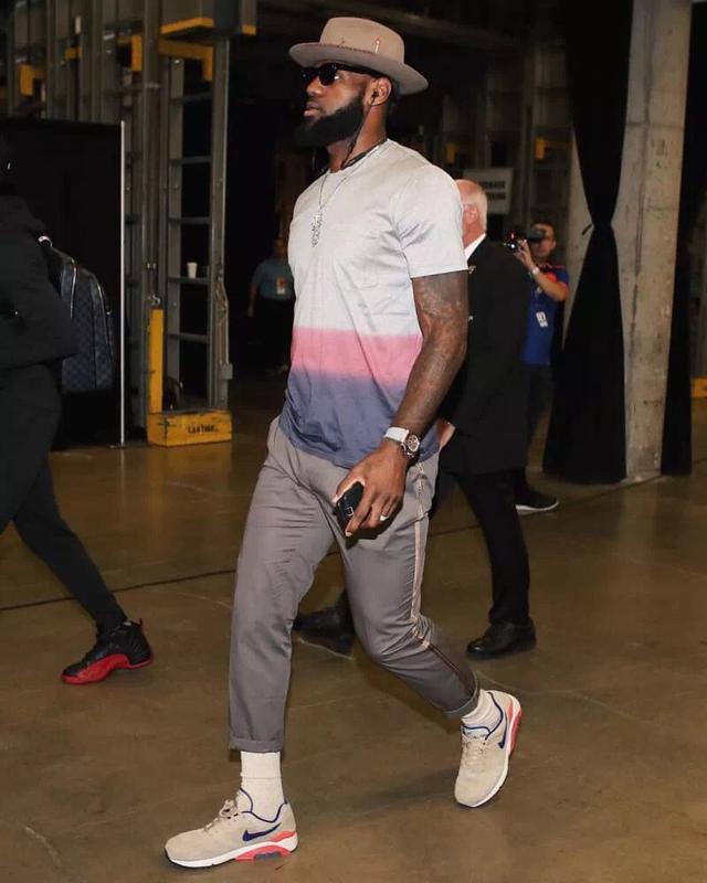 马雷斯卡：后面两轮需全胜才能确保前八，弗法纳眼睛伤的很重（马雷斯卡：收官两战必须全取三分方能稳进前八，弗法纳眼伤情况严峻）